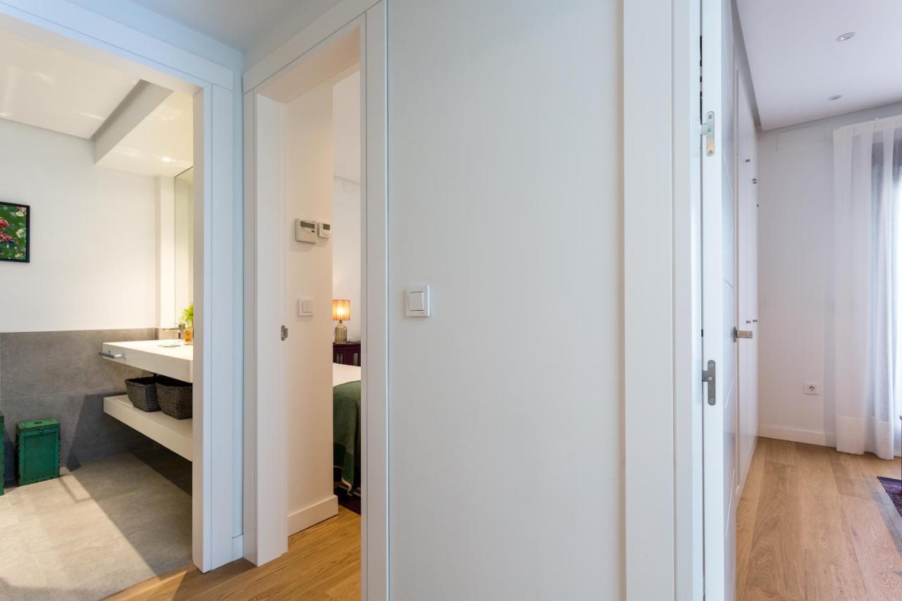 Apartamentos Rg Plaza De Espana Sevilla Exterior foto